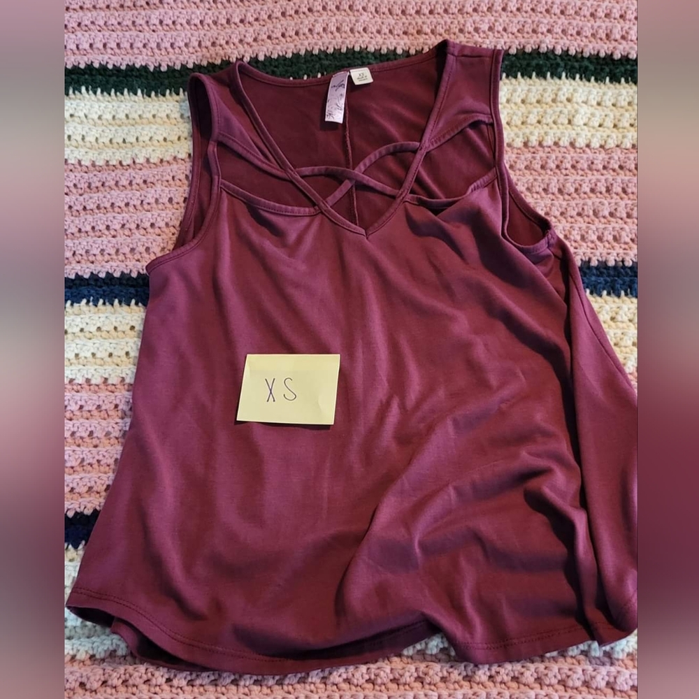 Maroon tank top